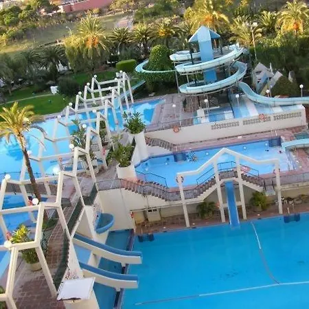 Holiday Benal Beach Apartment