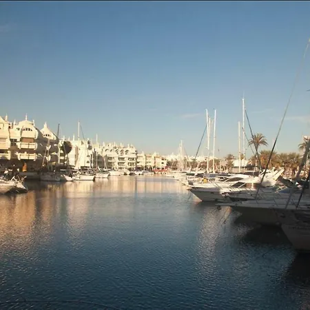 Apartment Holiday Benal Beach *