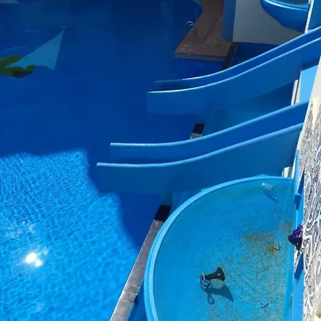 Holiday Benal Beach Apartment *