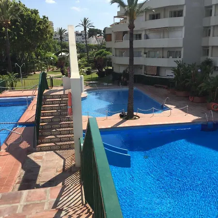 Apartment Holiday Benal Beach *